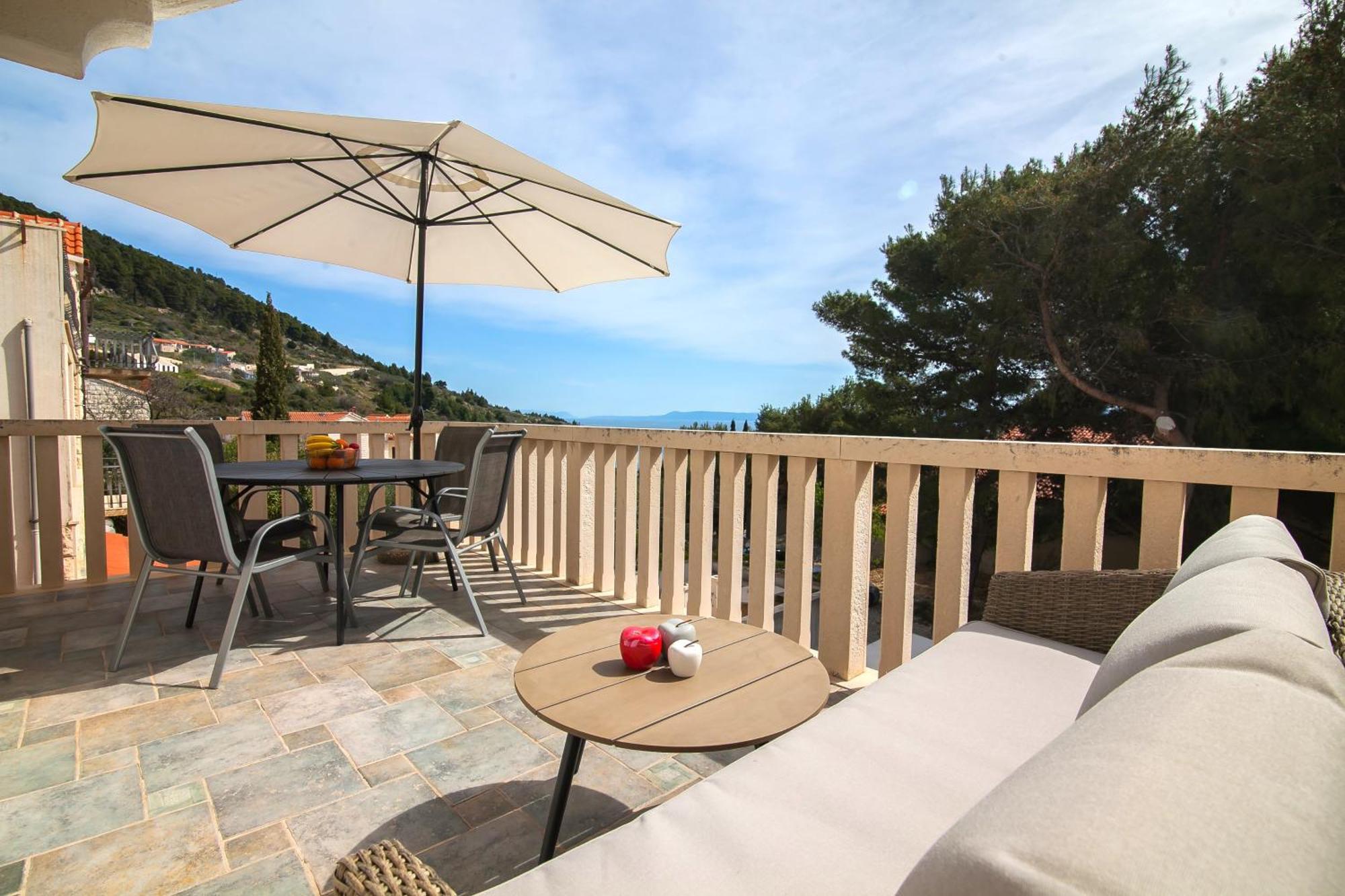 בול Helvetia Sunny Apartments מראה חיצוני תמונה