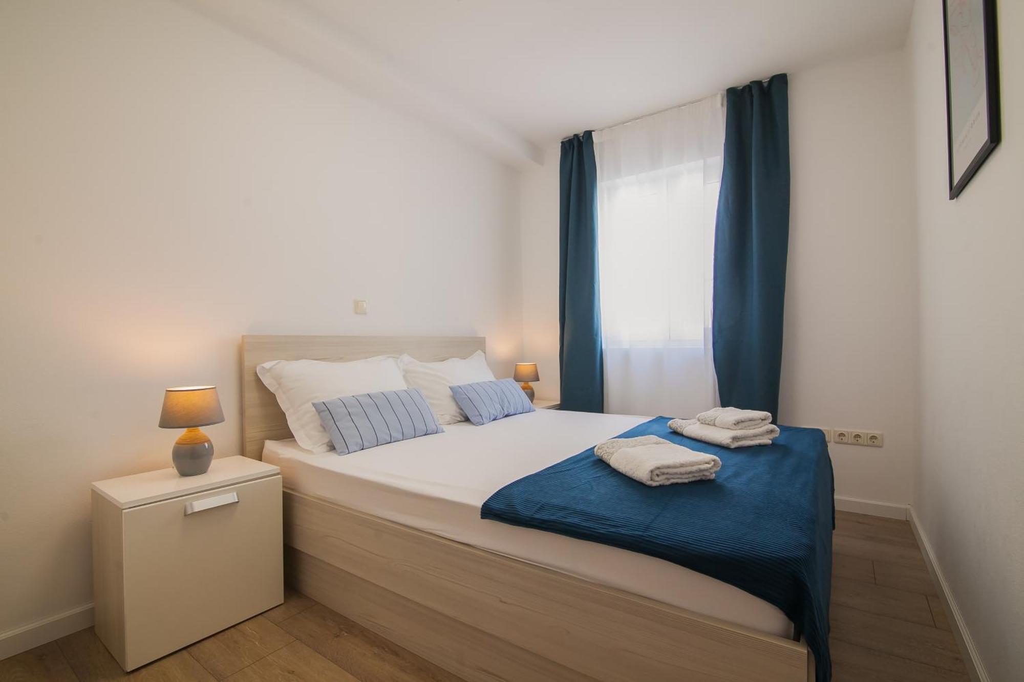 בול Helvetia Sunny Apartments מראה חיצוני תמונה