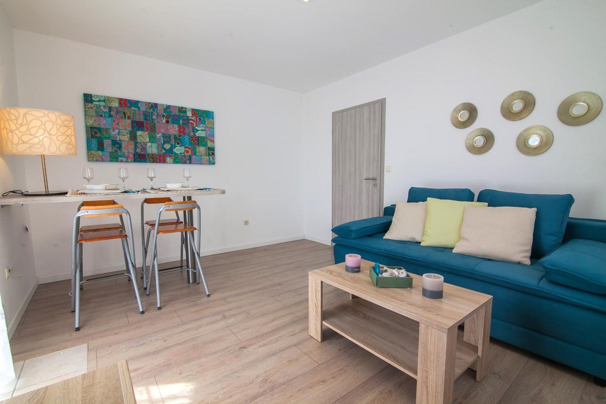 בול Helvetia Sunny Apartments מראה חיצוני תמונה