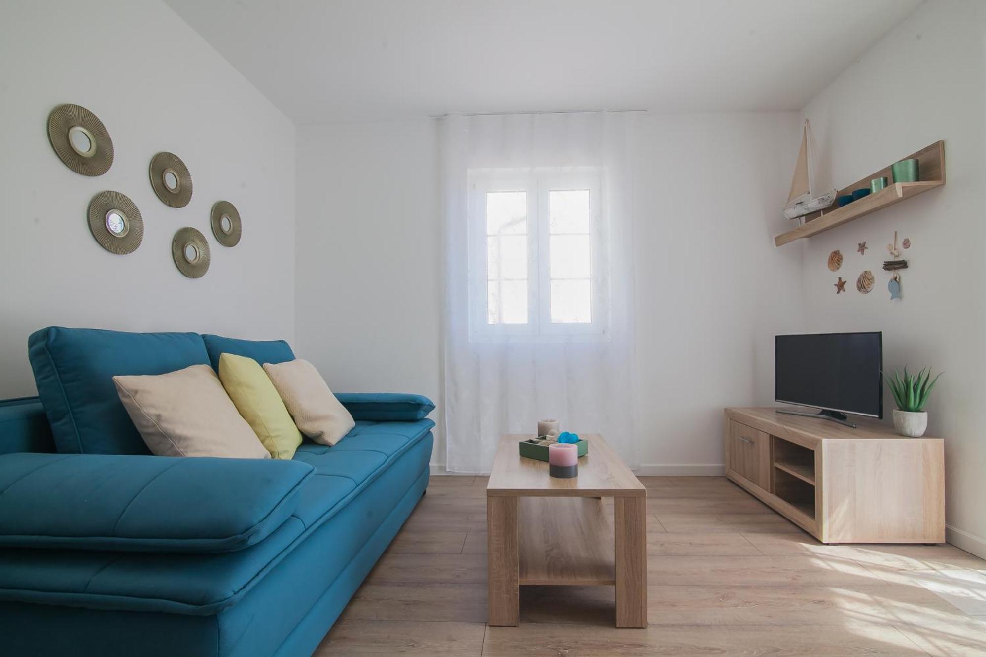 בול Helvetia Sunny Apartments מראה חיצוני תמונה
